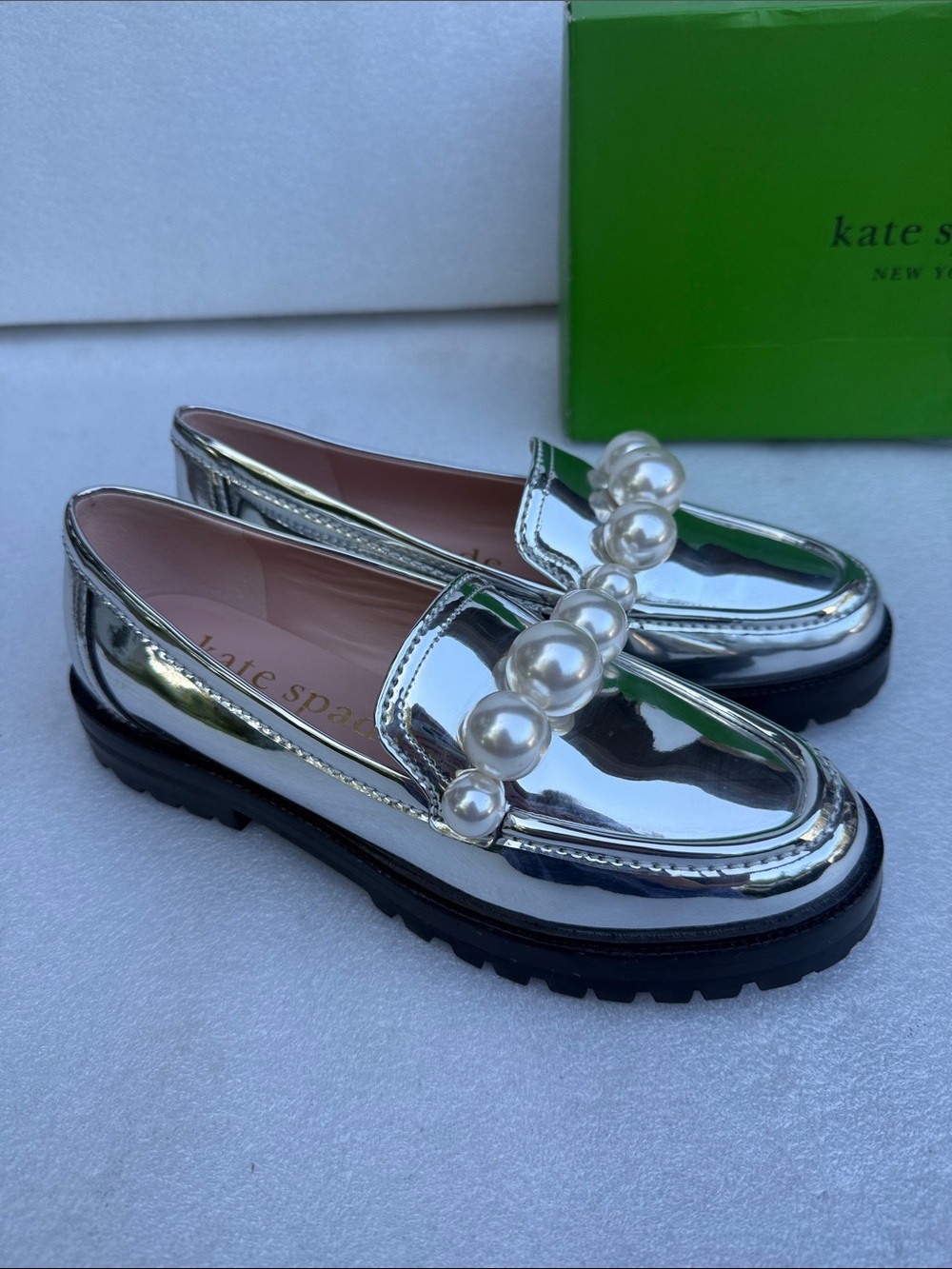 kate spade new york Women's Silver Posh Pearl Loafer Flat size 6 B